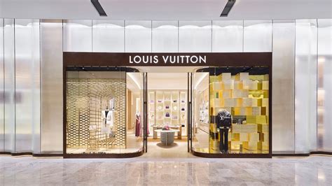 louis vuitton marassi galleria mall|Louis Vuitton .